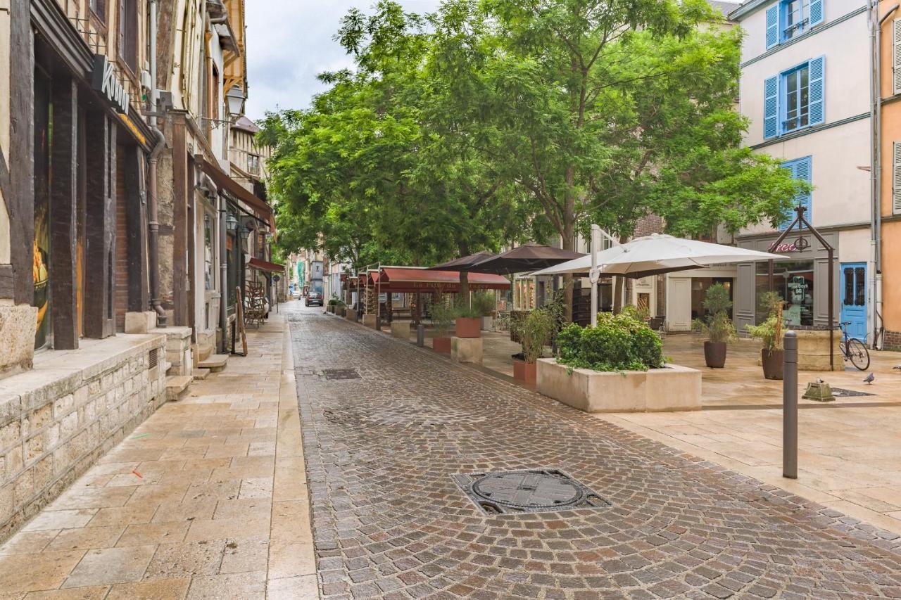 Colibri Studio Coeur De Ville Mon Groom Troyes Exterior photo